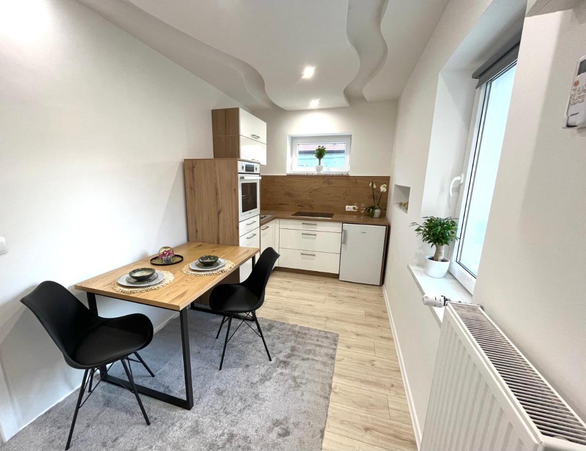 Luxe Apartments Ljutomer Luaran gambar