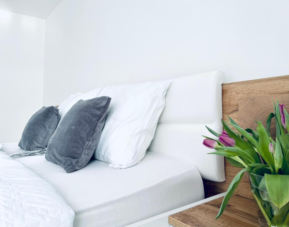 Luxe Apartments Ljutomer Luaran gambar