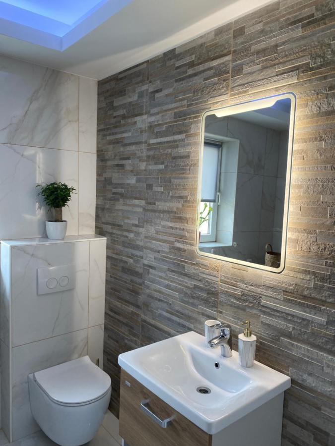 Luxe Apartments Ljutomer Luaran gambar